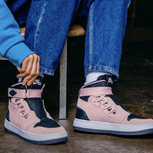 Alternative view of Giày Nike Wmns Air Jordan 1 Nova XX 'Barely Rose' AV4052-602