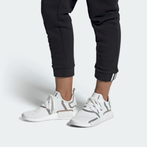 Alternative view of Giày Adidas Wmns NMD_R1 'White Iridescent' FV1797