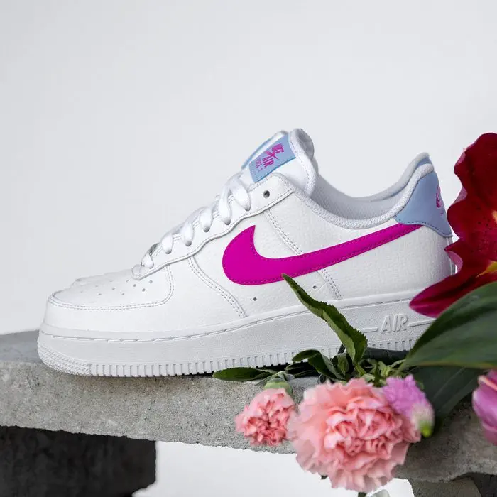 Alternative view of Giày Nike Wmns Air Force 1 Low 'Fire Pink' CT4328-101