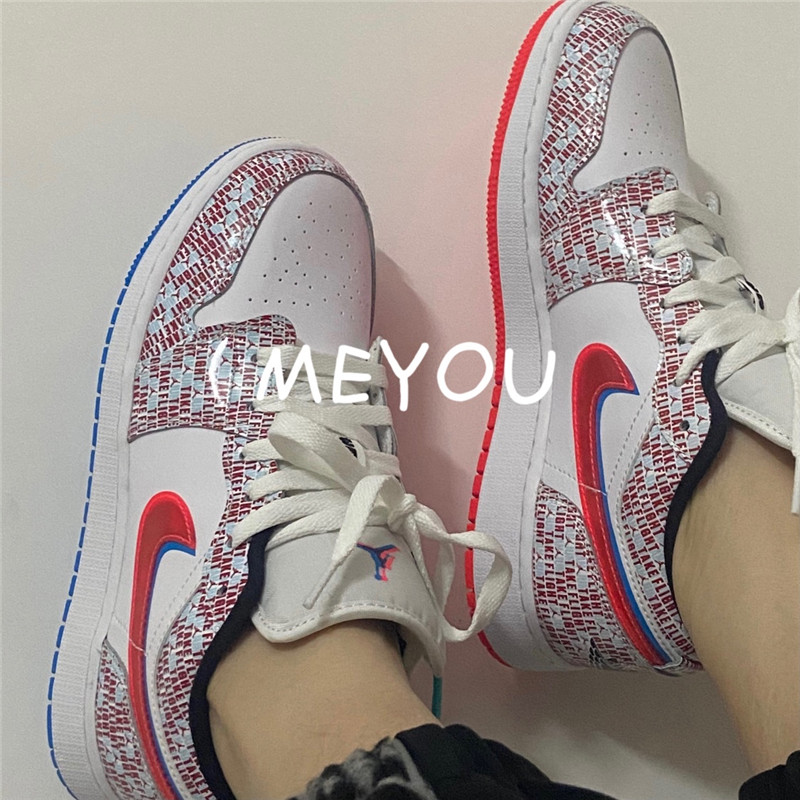 Giày Nike Air Jordan 1 Low GS SE Take Flight DD1527-114 - Ảnh 2