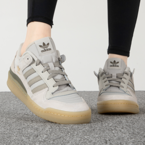 Giay Adidas Forum Low Classic 'Talc Clay' HQ7096