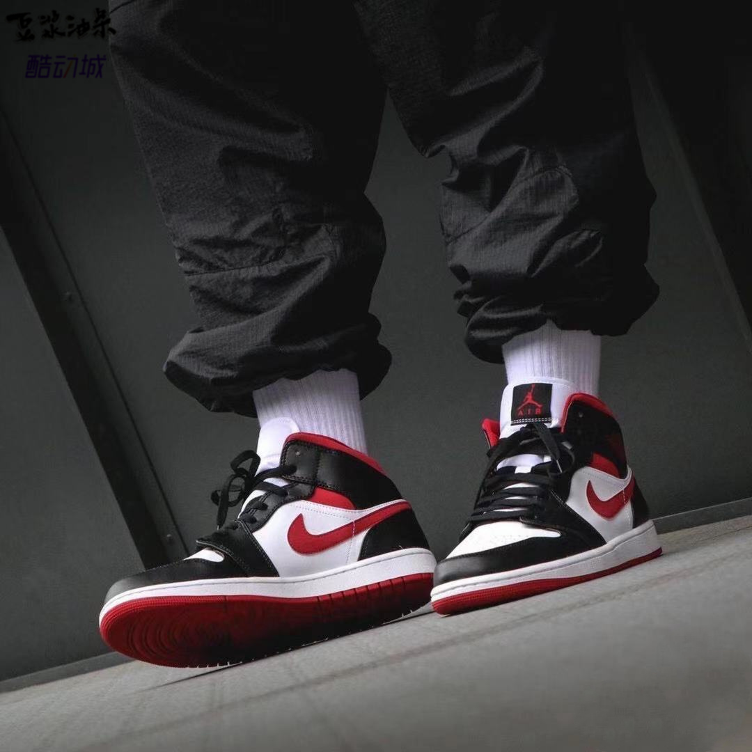 Giày Nike Air Jordan 1 Mid GS 'Black Gym Red' DJ4695-122 - Ảnh 2