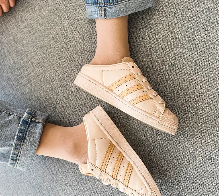 Alternative view of Giày Adidas Superstar Mule Ivory 'Pink Slip On' G58357
