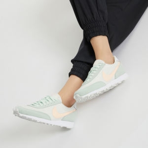 Alternative view of Giày Nike Wmns Daybreak 'Barely Green Crimson Tint' CK2351-107