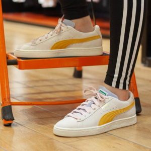 Alternative view of Giày Puma Suede Classic XXI 374915-25
