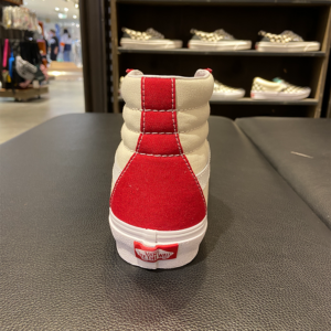 Giay Vans Sk8-Hi 'Chili Pepp' VN0A32QG4FX