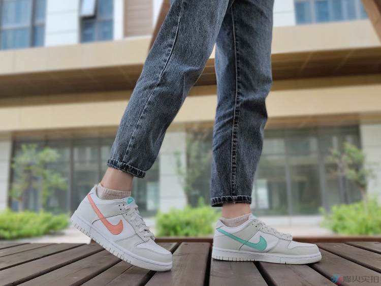 Giày Nike Dunk Low GS 'Tropical Twist' CW1590-101 - Ảnh 5