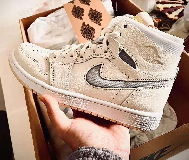 Giày Nike Wmns Air Jordan 1 High Zoom 'Pearl White' CT0979-107 - Ảnh 10