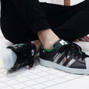 Alternative view of Giày Adidas Superstar 'Xmas' FZ5463