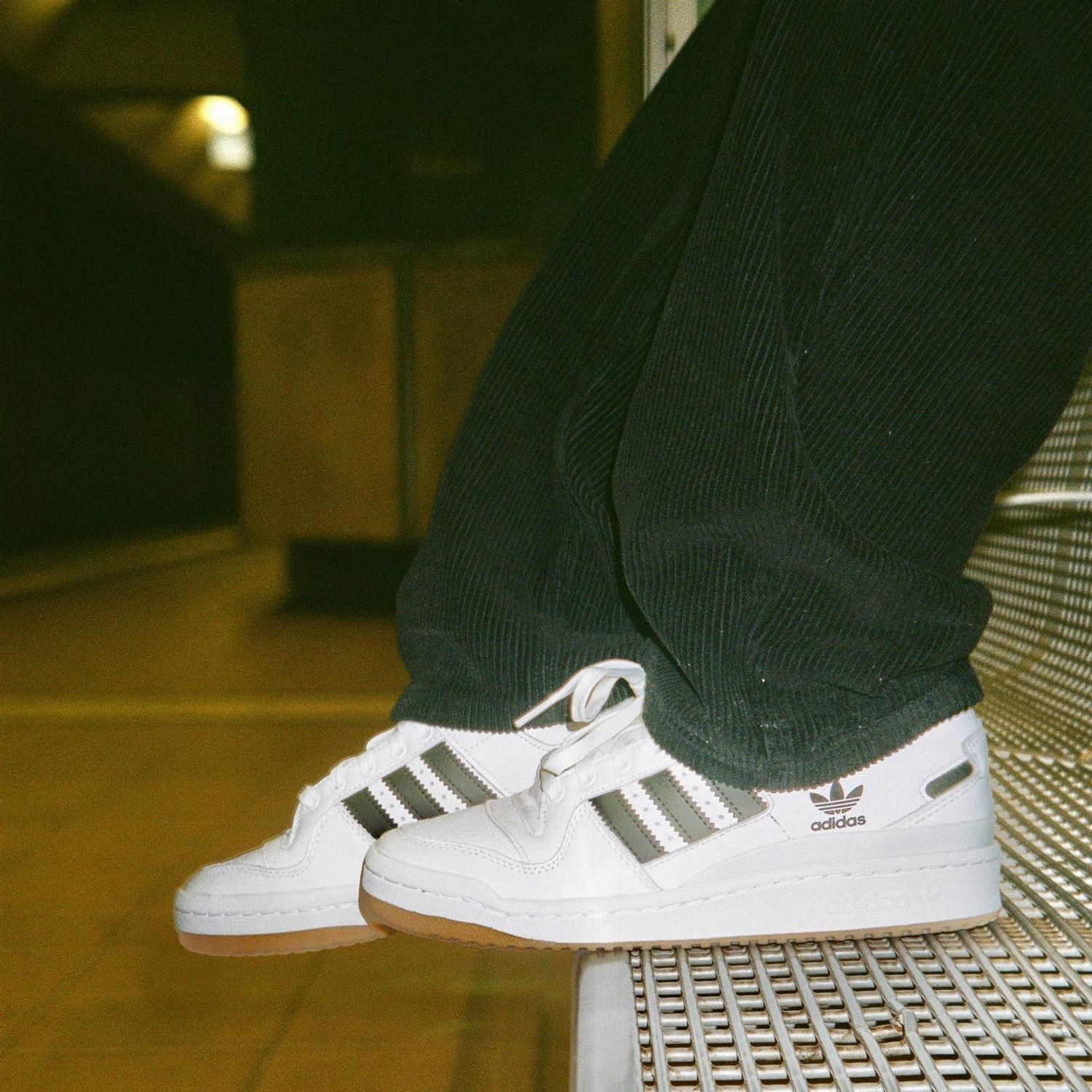 Giay Adidas Forum 84 Low ADV 'White Black' HP9088