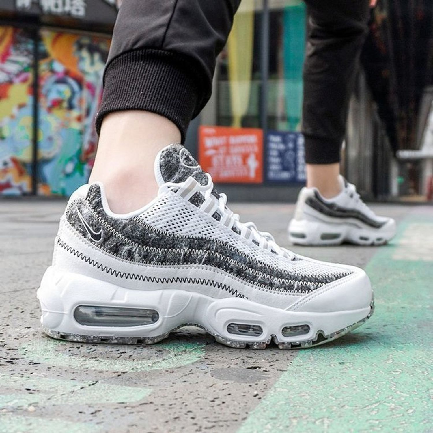 Giày Nike Air Max 95 Wmns Crater SE White Black CV8830-100 - Ảnh 3