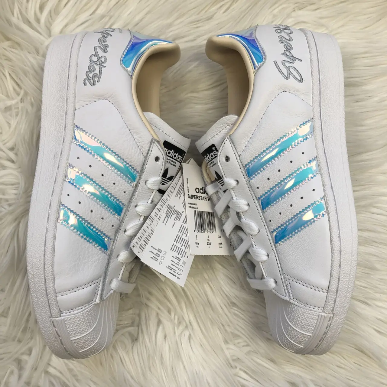 Alternative view of Giày Adidas Superstar 'Metallic Iridescent' EF3642