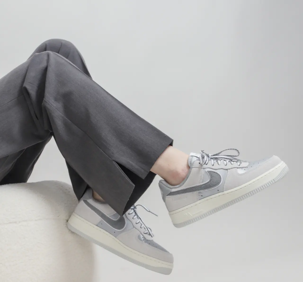 Alternative view of Giày Nike Air Force 1 Low Athletic Club Grey DQ5079-001