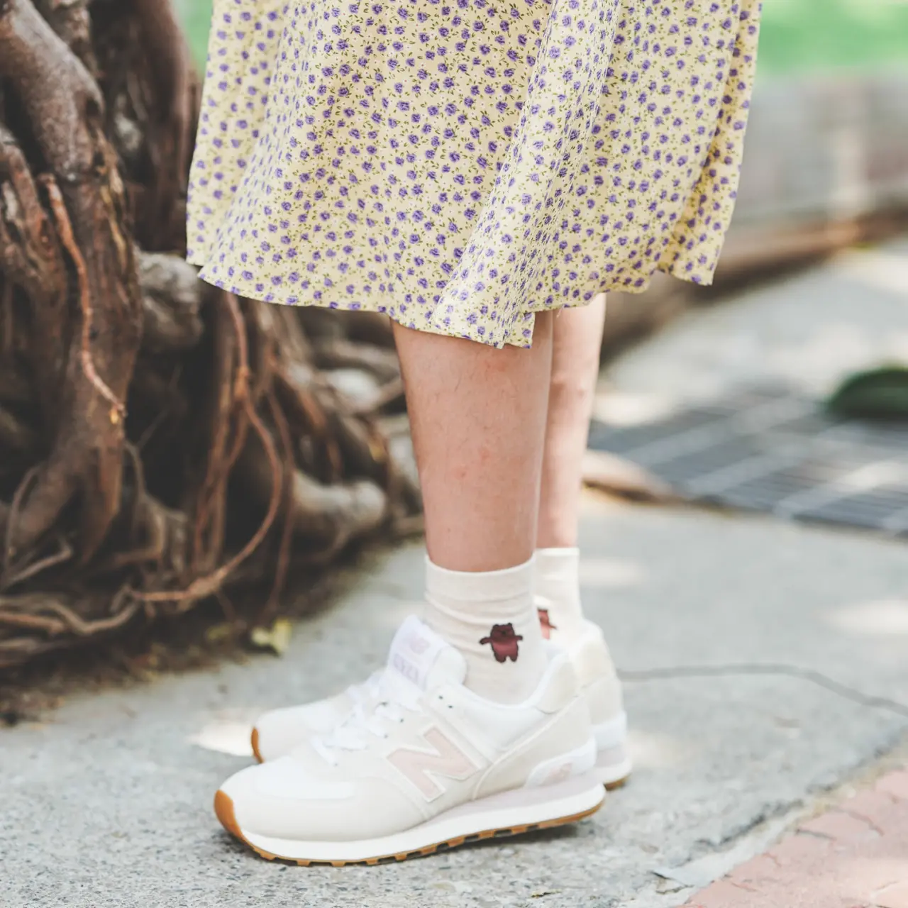 Alternative view of Giày New Balance Wmns 574 'Sea Salt Rose' WL574NR2