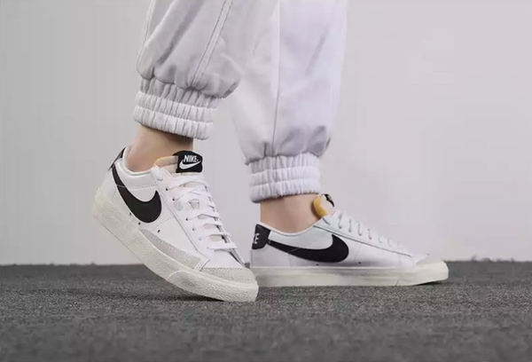 Giày Nike Blazer Low '77 Vintage 'White Black' DA6364-101 - Ảnh 6