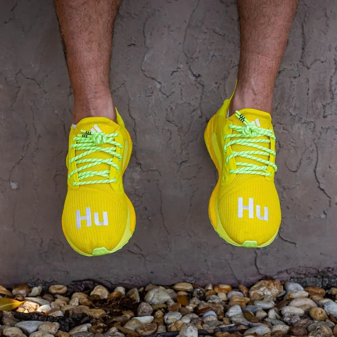 Alternative view of Giày Adidas Pharrell Williams x Adidas Solar Hu Glide 'Yellow' EF2379