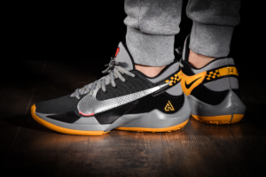 Alternative view of Giày Nike Zoom Freak 2 'Taxi' CK5424-006