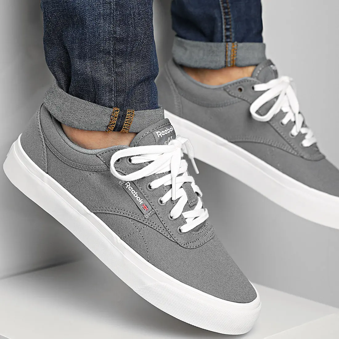 Alternative view of Giày Reebok Club C Coast 'Cold Grey' FY8292
