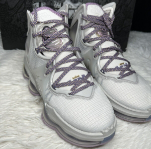 Giay Nike Lebron 19 'Strive For Greatness' DC9340-004