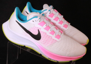 Alternative view of Giày Nike Wmns Air Zoom Pegasus 37 'White Pink Glow' CZ7990-100