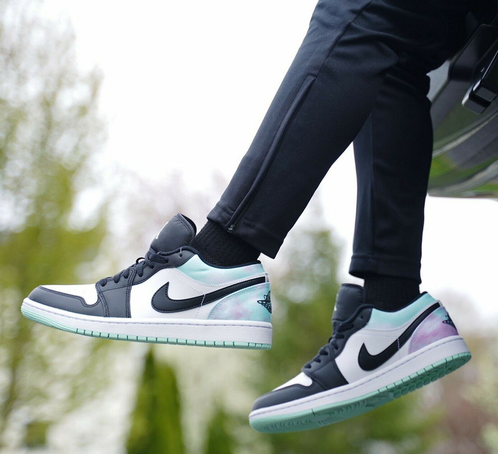 Giày Nike Air Jordan 1 Low 'Tie Dye' DM1199-100 - Ảnh 3