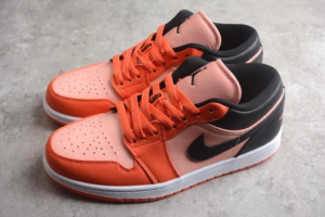 Giay Nike Air Jordan 1 Low SE 'Rush Orange Black' DM3379-600