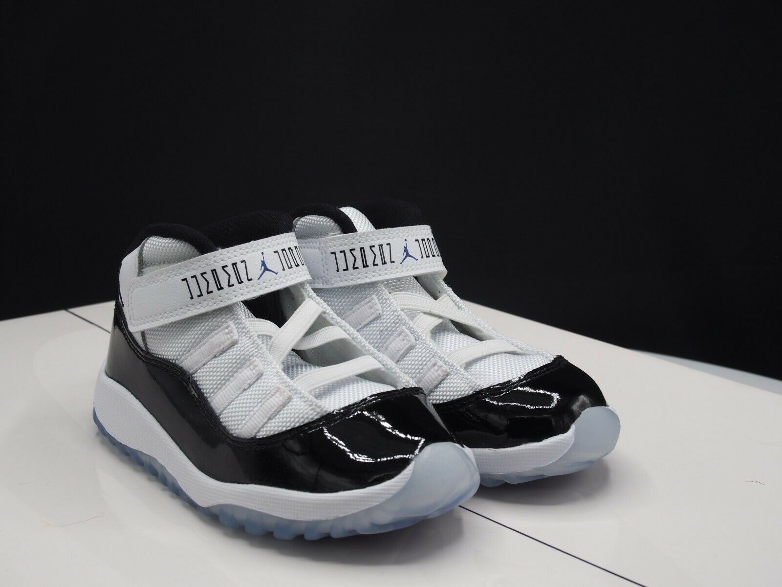 Giày Nike Air Jordan 11 Retro TD 'Concord' 2018 378040-100 - Ảnh 6