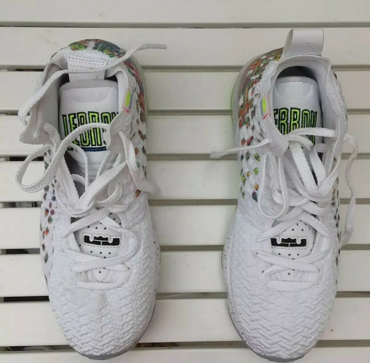 Alternative view of Giày Nike LeBron 17 GS 'Air Command Force' BQ5594-100