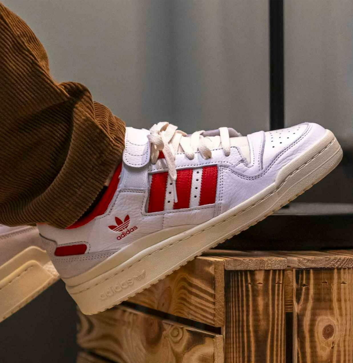 Giay Adidas Forum 84 Low AEC 'White Red' HR0557