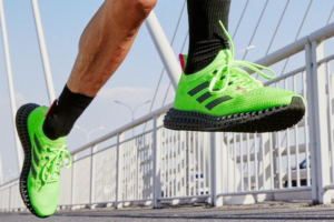 Giay Adidas 4DFWD 'Signal Green' Q46445