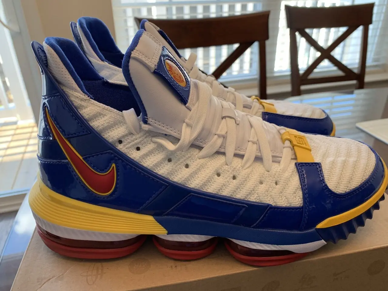 Giày Nike LeBron 16 'Superman SuperBron' CD2450-400 - Ảnh 5