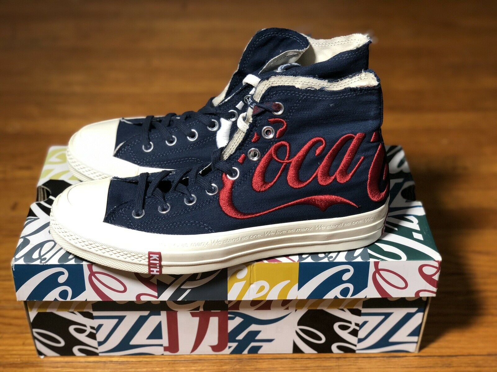 Giày Converse Kith x Coca-Cola x Chuck 70 Hi 'France' 162988C - Ảnh 3