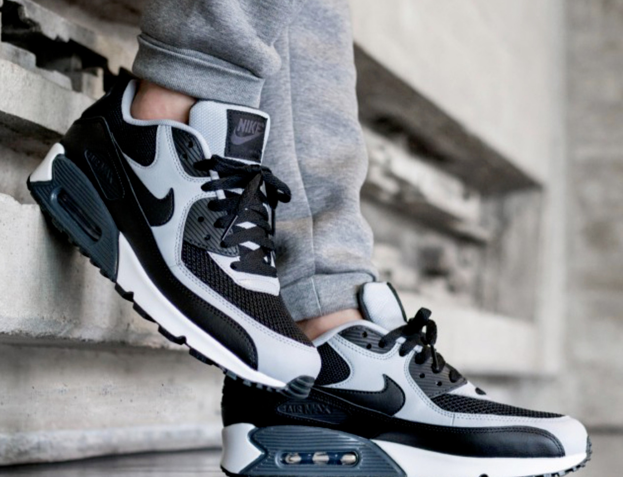 Giày Nike Air Max 90 Essential 'Wolf Grey' 537384-053 - Ảnh 6