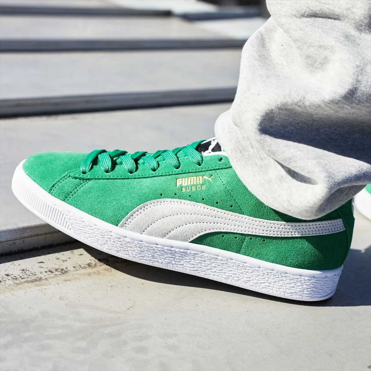 Alternative view of Giày Puma Suede Boston Celtics 'Amazon Green' 380168-02