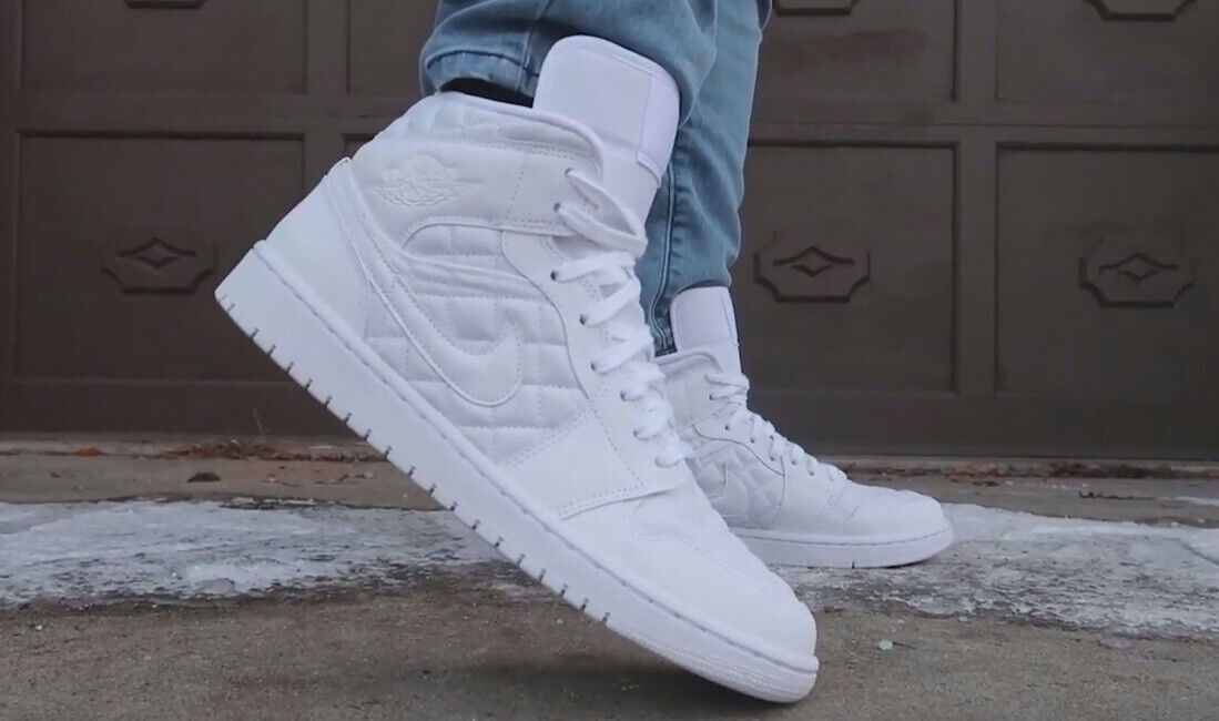 Giày Nike Wmns Air Jordan 1 Mid SE 'White Quilted' DB6078-100 - Ảnh 9