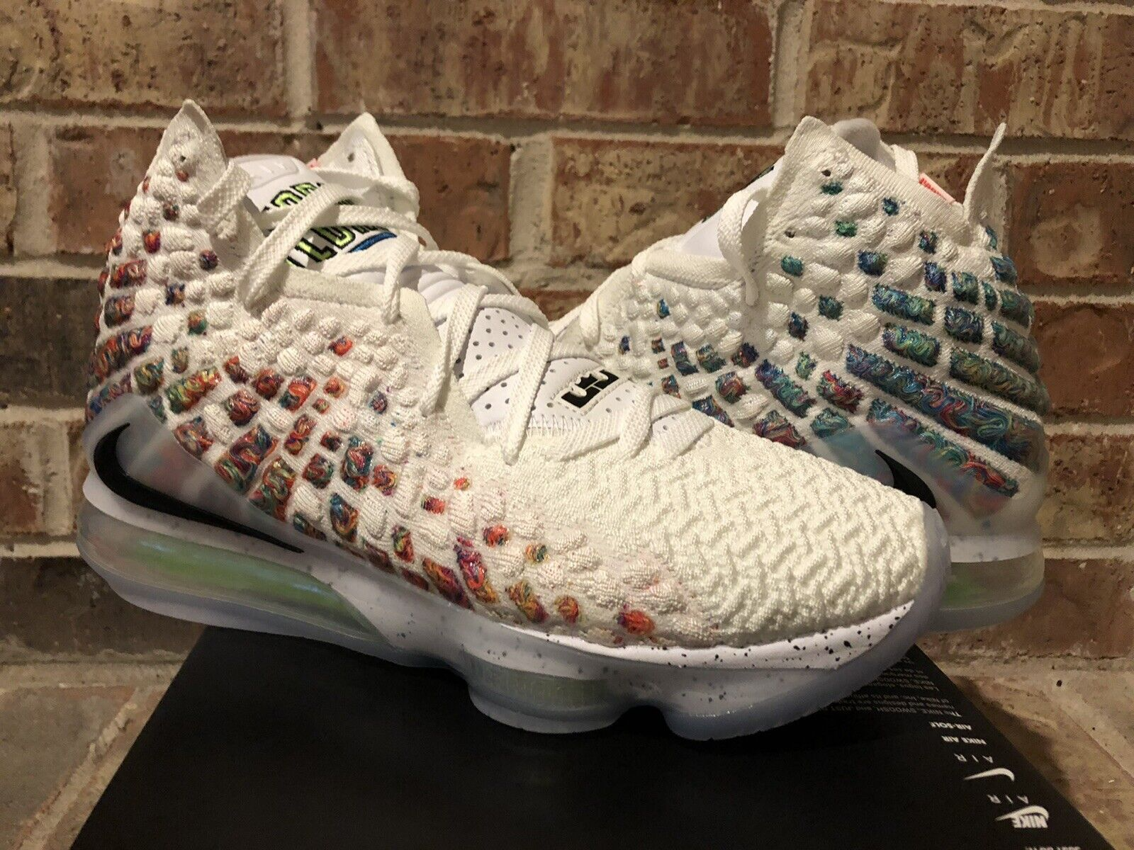 Giày Nike LeBron 17 'Air Command Force' BQ3177-100 - Ảnh 7