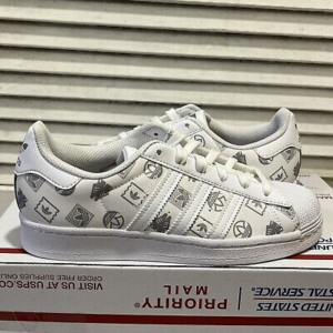 Giay Adidas Superstar 'White Logo Print' GX8413