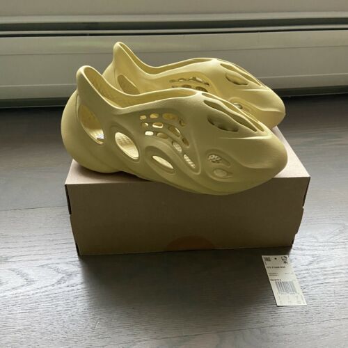 Dép Adidas Yeezy Foam RNNR Sulfur GV6775 - Ảnh 5