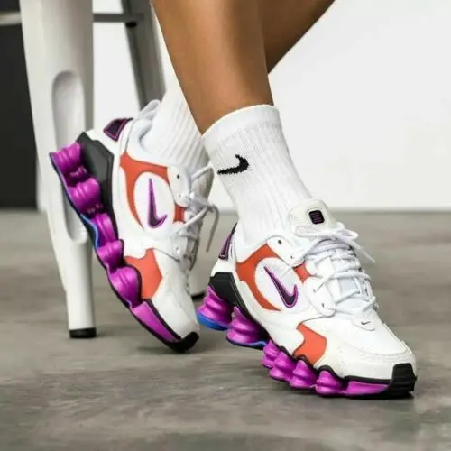 Alternative view of Giày Nike Shox TL Nova 'Hyper Violet' AT8046-100