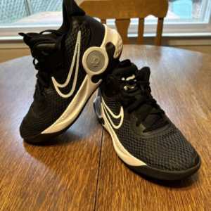 Giay Nike KD Trey 5 IX 'Black And White' CW3400-002