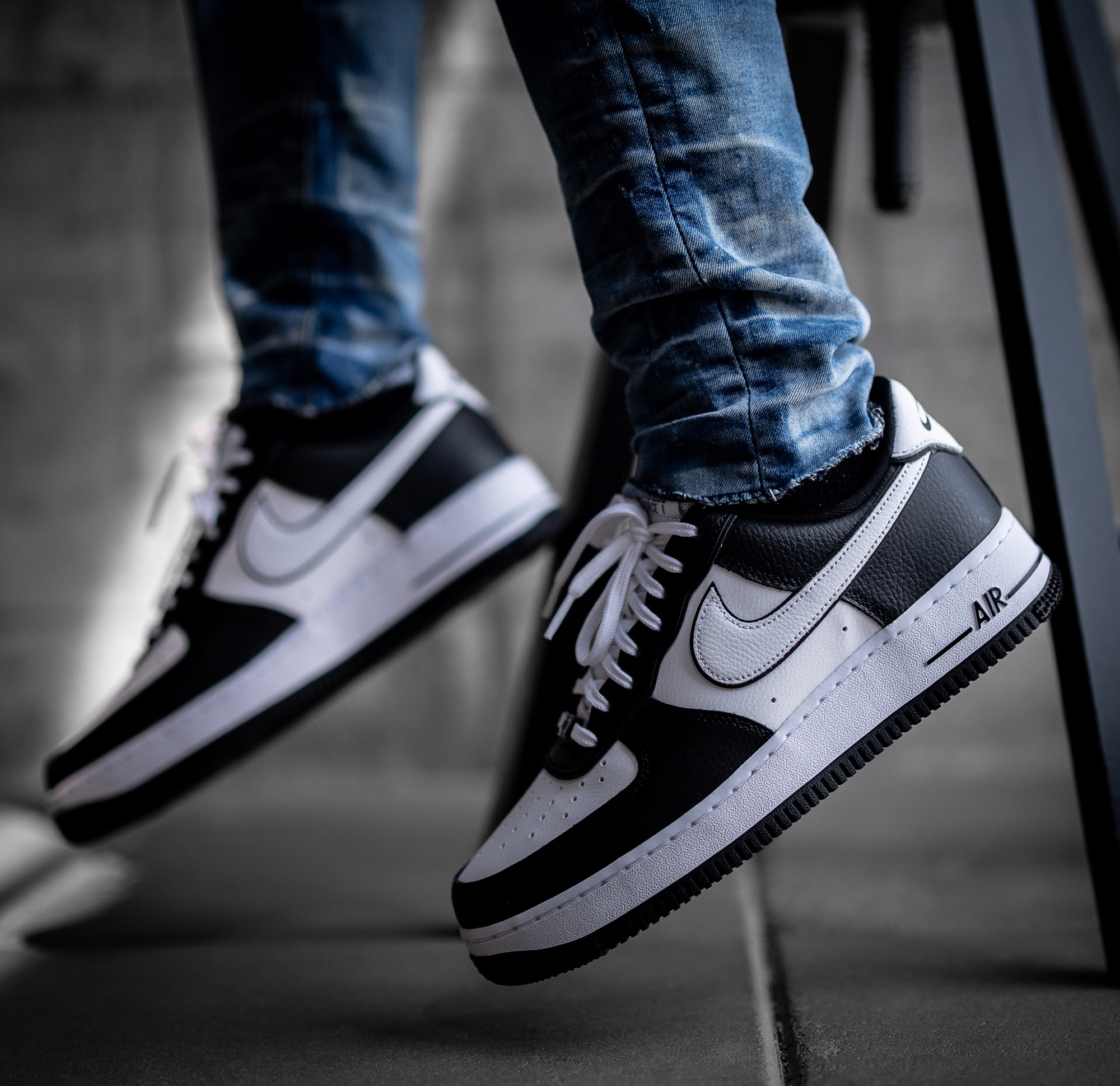 Giày Nike Air Force 1 Low '07 LV8 'Panda' DX3115-100 - Ảnh 3