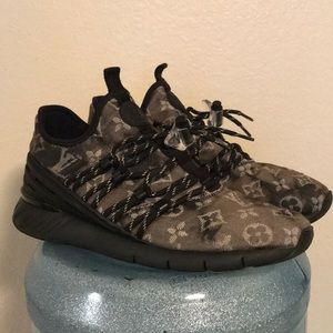 Alternative view of Giày Louis Vuitton Fastline Sneaker Monogram 1A5B8O