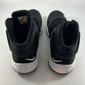 Giay Nike Revolution 6 Next Nature 'Black' DC3728-401