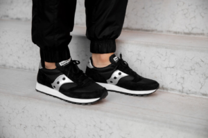 Alternative view of Giày Saucony Jazz 81 'Black Silver' S70539-2