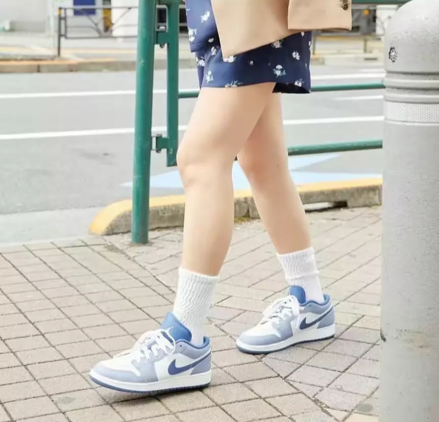 Giày Nike Air Jordan 1 Low GS 'Ashen Slate' 553560-414 - Ảnh 3