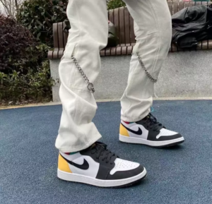 Alternative view of Giày Nike Air Jordan 1 Zoom Air CMFT Anthracite Pink Gold CT0978-016