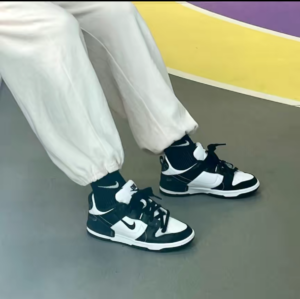 Alternative view of Giày Nike Dunk Low Disrupt 2 'Panda' DV4024-002