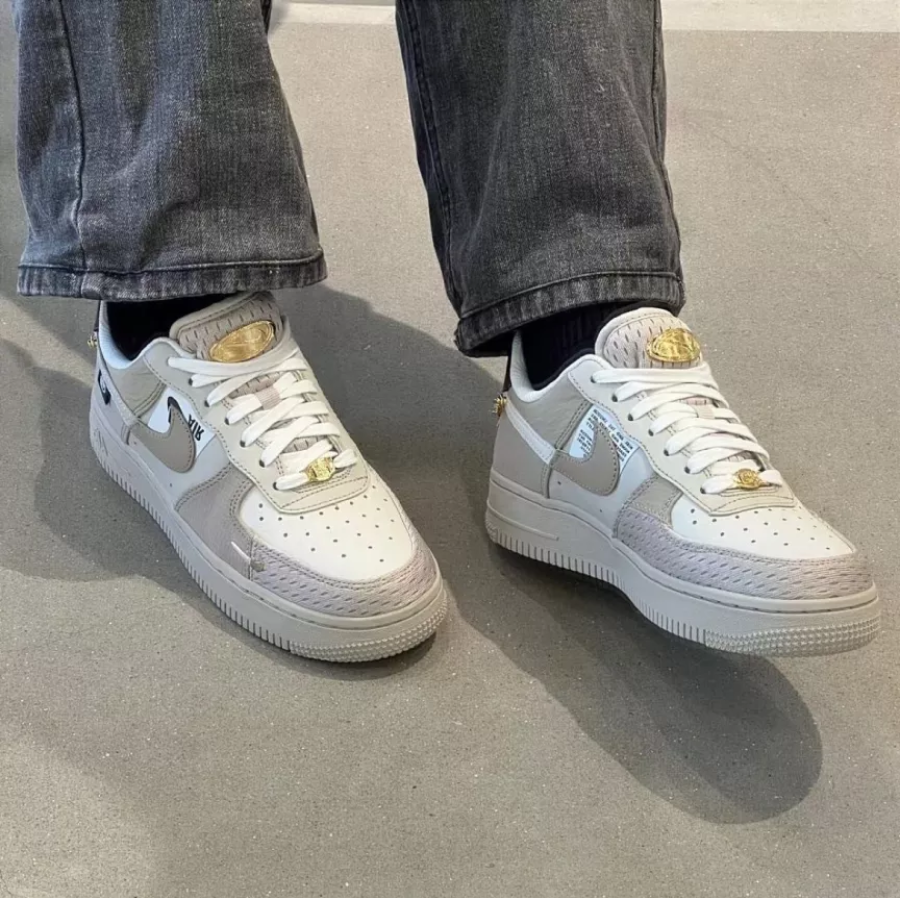 Giay Nike Air Force 1 Low 'Gold Bling' DX6061-122