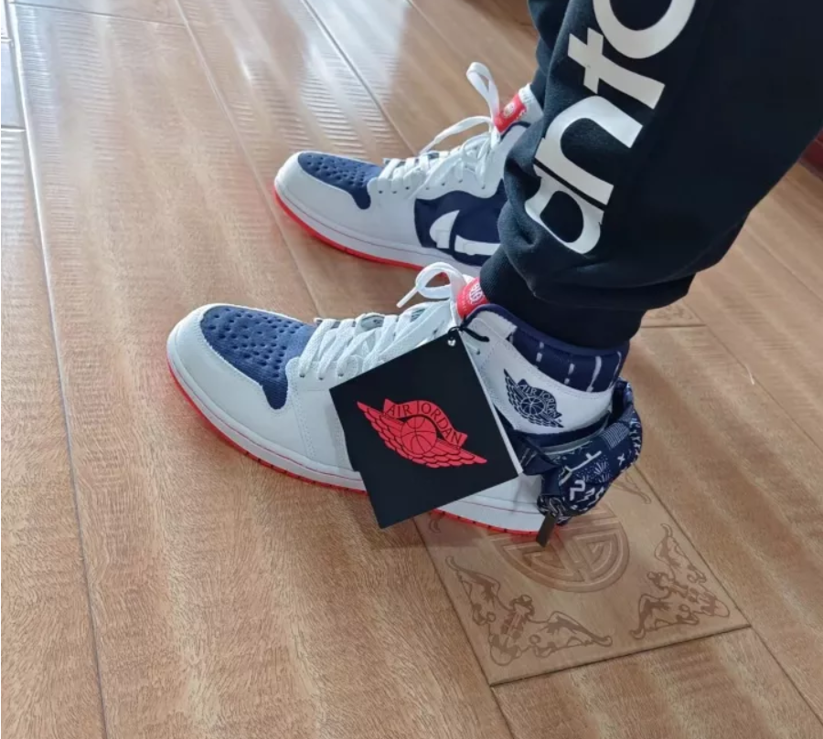 Giay Nike Air Jordan 1 'Utility' Quai 54 DV1717-100