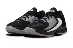 Alternative view of Giày Nike Zoom Freak 4 'Oreo' DQ0553-001